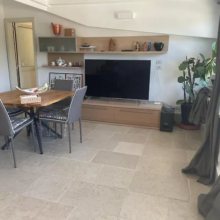 Apartament La Mansarda Bari